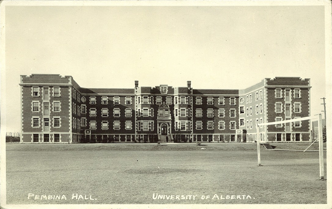 Postcard 14023 shows Pembina Hall after 1914. Image courtesy of the Peel’s Prairie Provinces Collection